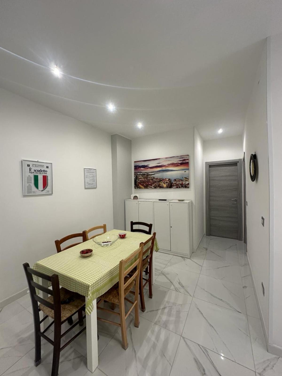 M2 Apartment 나폴리 외부 사진