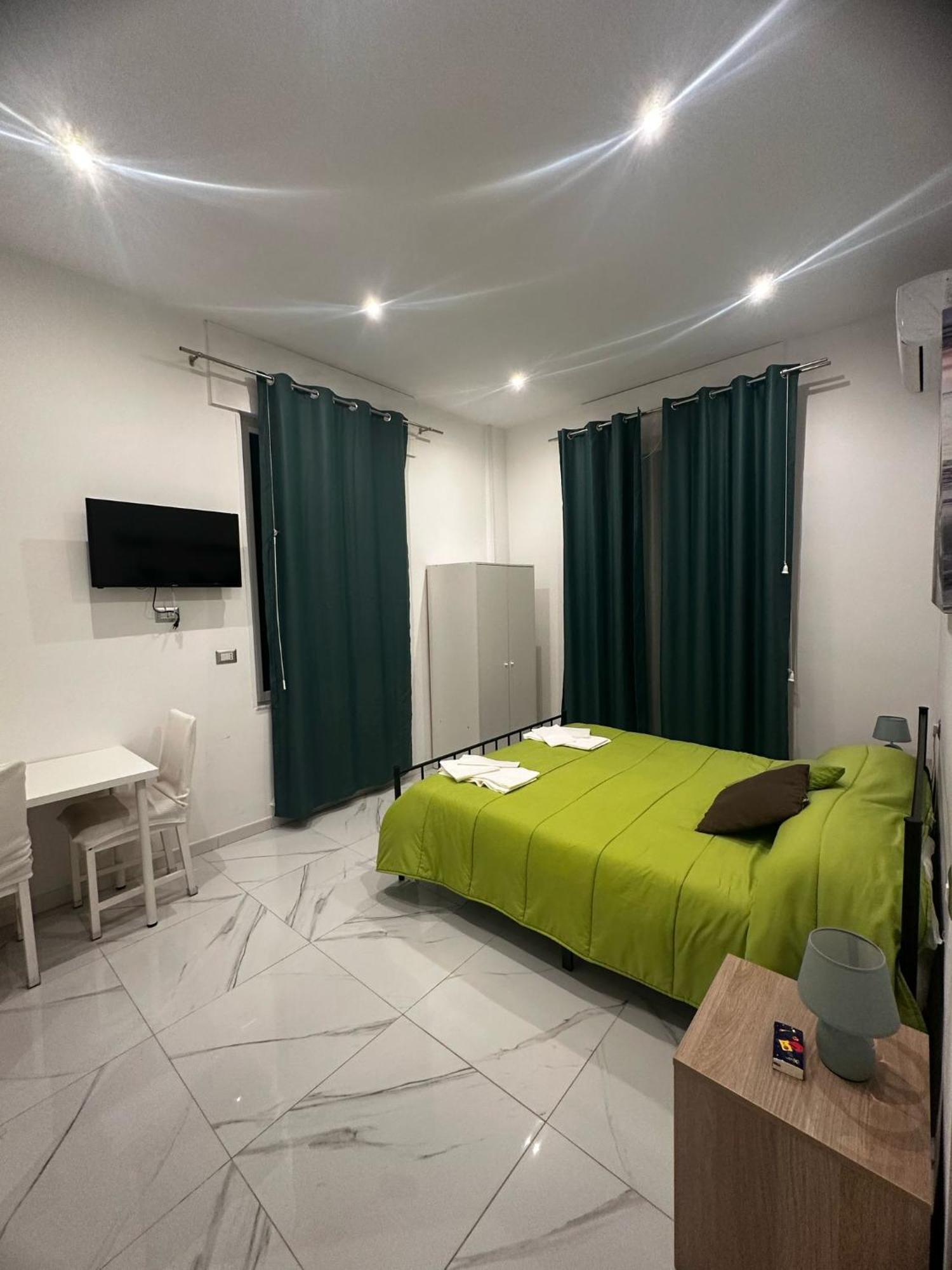 M2 Apartment 나폴리 외부 사진